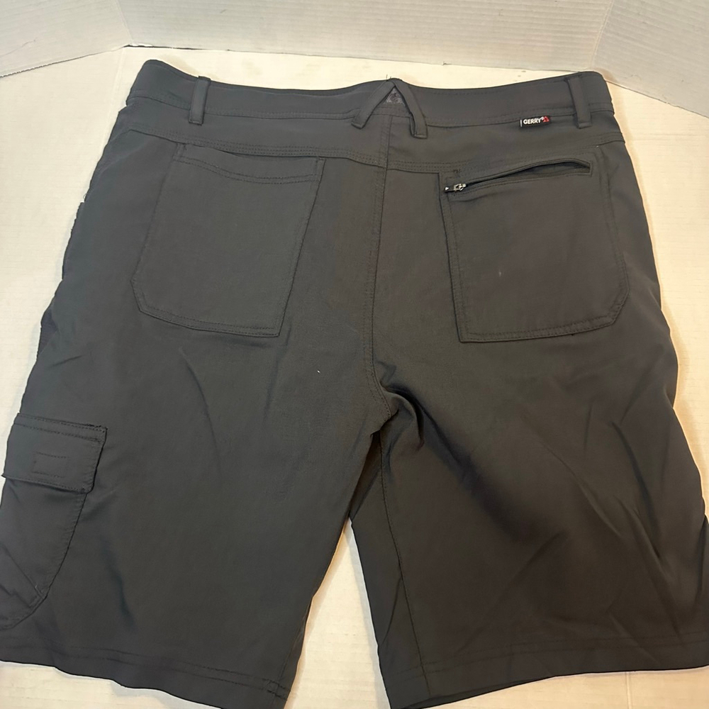 Men's Gerry Black Cargo Shorts Waist 40 - Picture 5 of 5